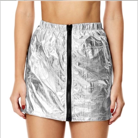 LF Shiny Metallic Silver Zip Front Logo Skirt Lined Mesh Zip Back Elastic Waist - Picture 7 of 8